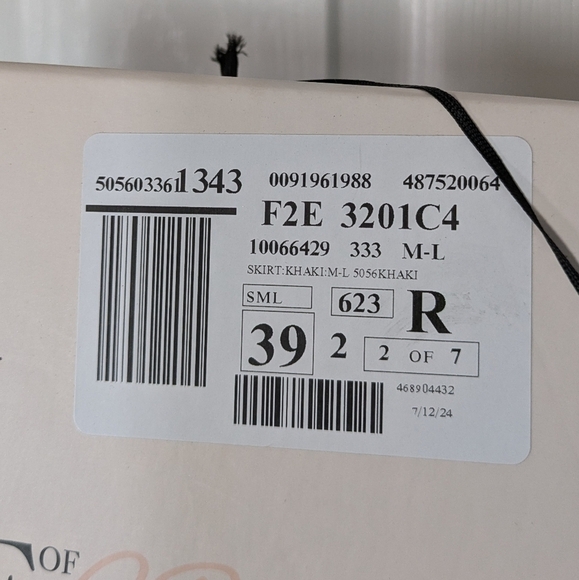 NWT House of CB Shahla Seamless Knit Khaki‎ Green Pencil Skirt in Box Size M/L - Picture 9 of 9